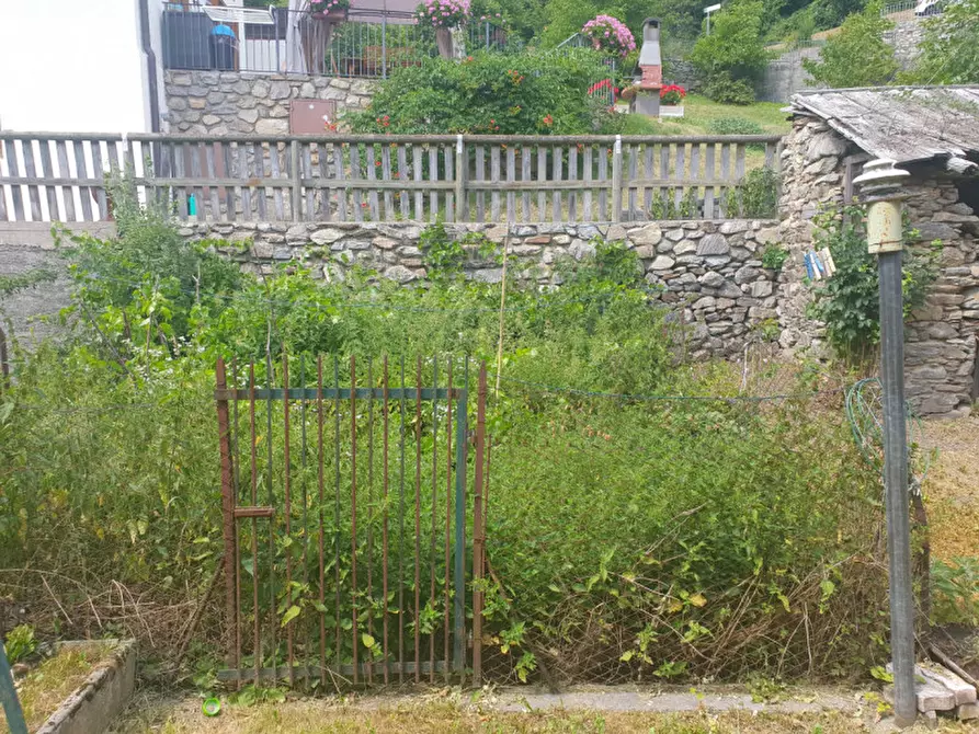 Immagine 14 di Casa indipendente in vendita  in Frazione Deggiano a Commezzadura