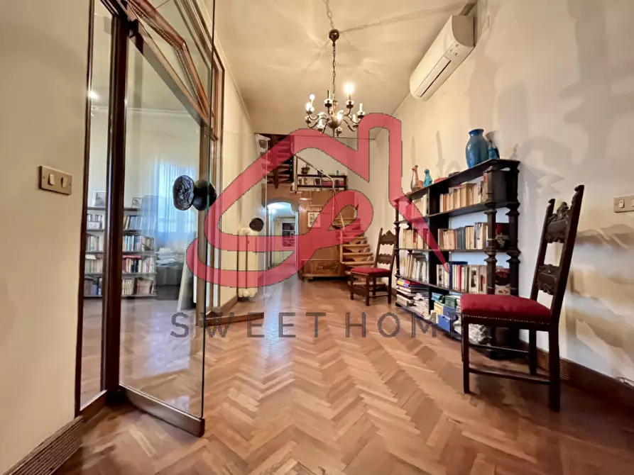 Immagine 1 di Appartamento in vendita  in Via Cavour a Padova