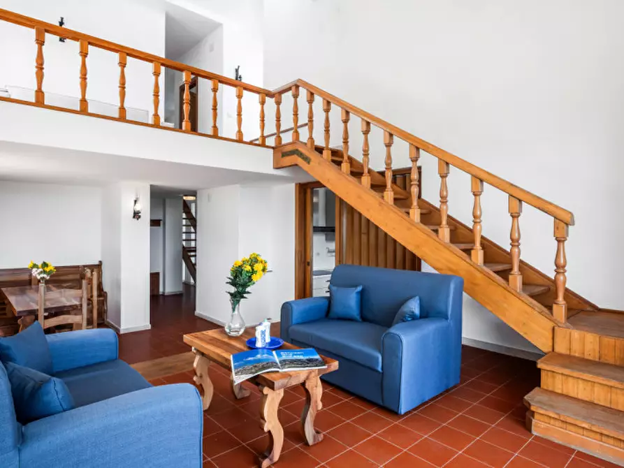 Immagine 3 di Villa in vendita  in via del cisto 3 a Golfo Aranci