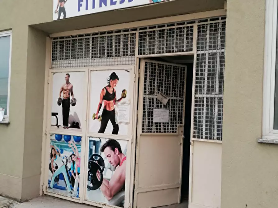 Immagine 2 di Attività commerciale in vendita  in VIA GARIBALDI 9 a Moncalieri