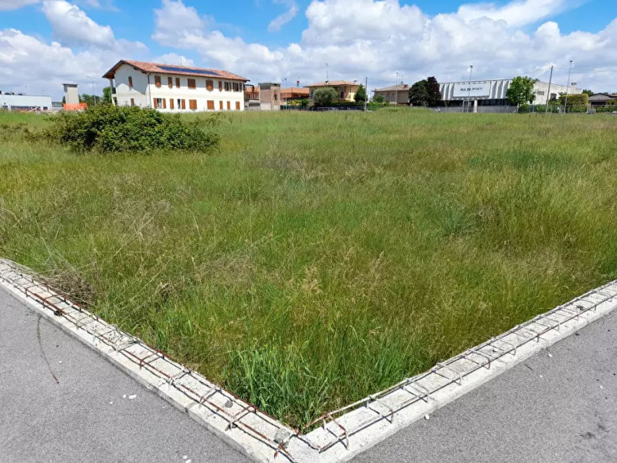 Immagine 5 di Terreno in vendita  in strada dei quarti a Calcinato