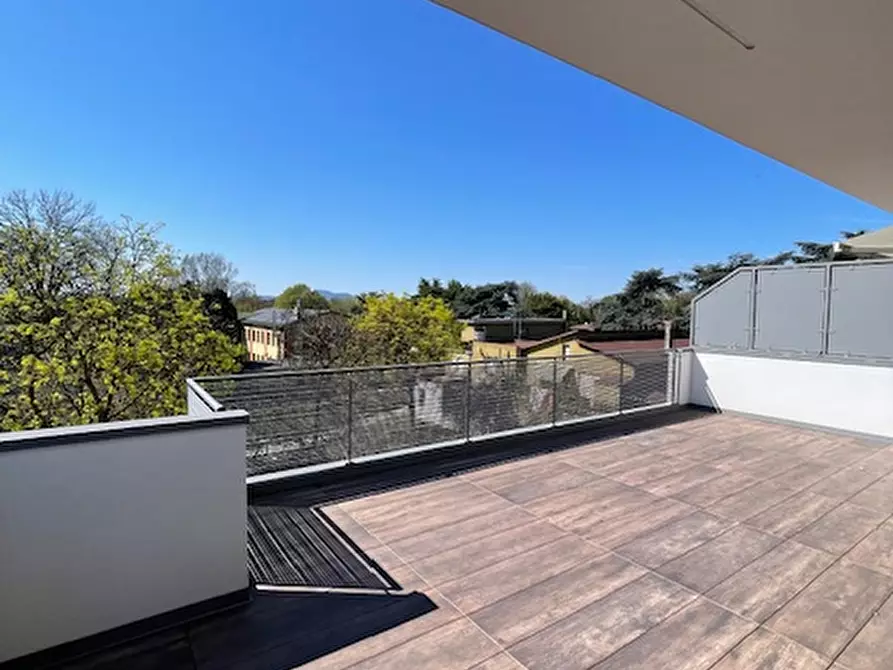 Immagine 1 di Appartamento in vendita  a Padova