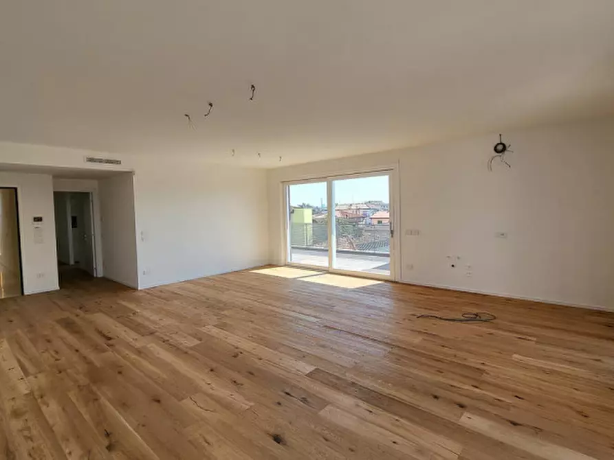 Immagine 3 di Appartamento in vendita  a Padova