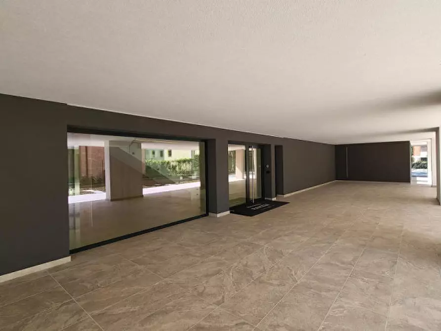 Immagine 10 di Appartamento in vendita  a Padova