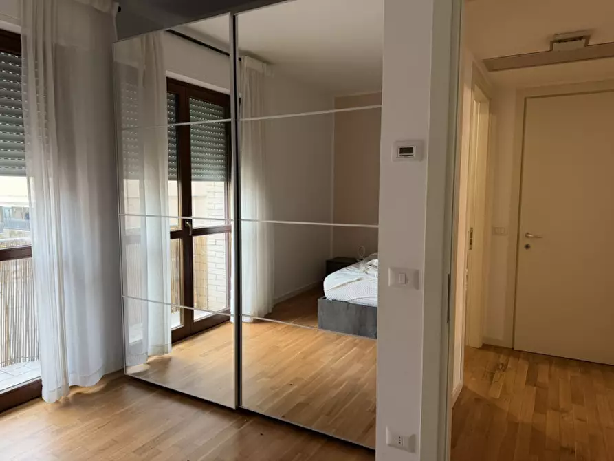 Immagine 11 di Appartamento in vendita  in via esino a Ancona