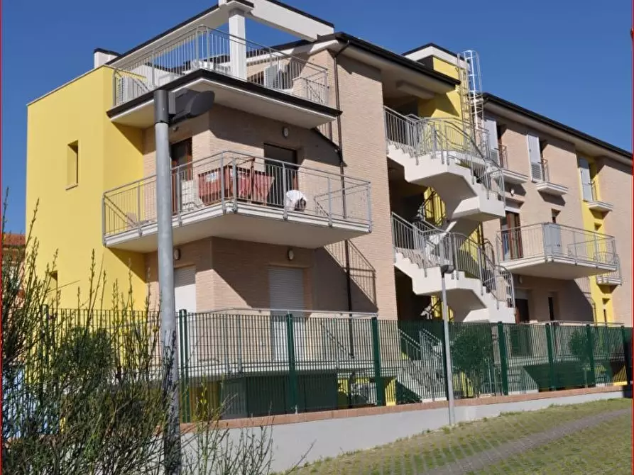 Immagine 1 di Appartamento in vendita  in via esino a Ancona