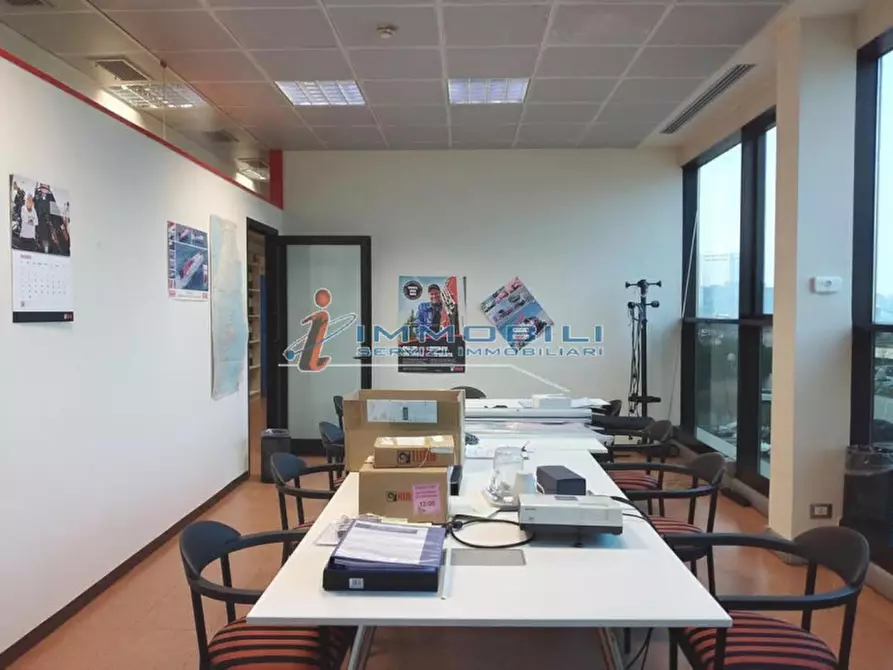 Immagine 2 di Ufficio in affitto  in VIA STEPHENSON GIORGIO a Milano
