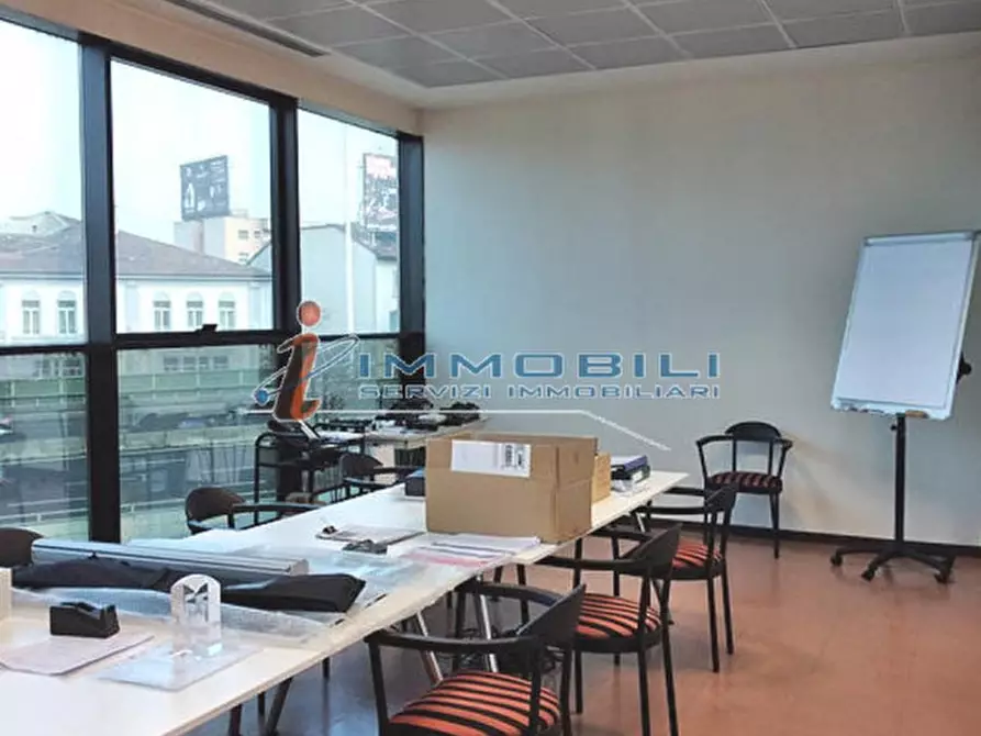 Immagine 3 di Ufficio in affitto  in VIA STEPHENSON GIORGIO a Milano