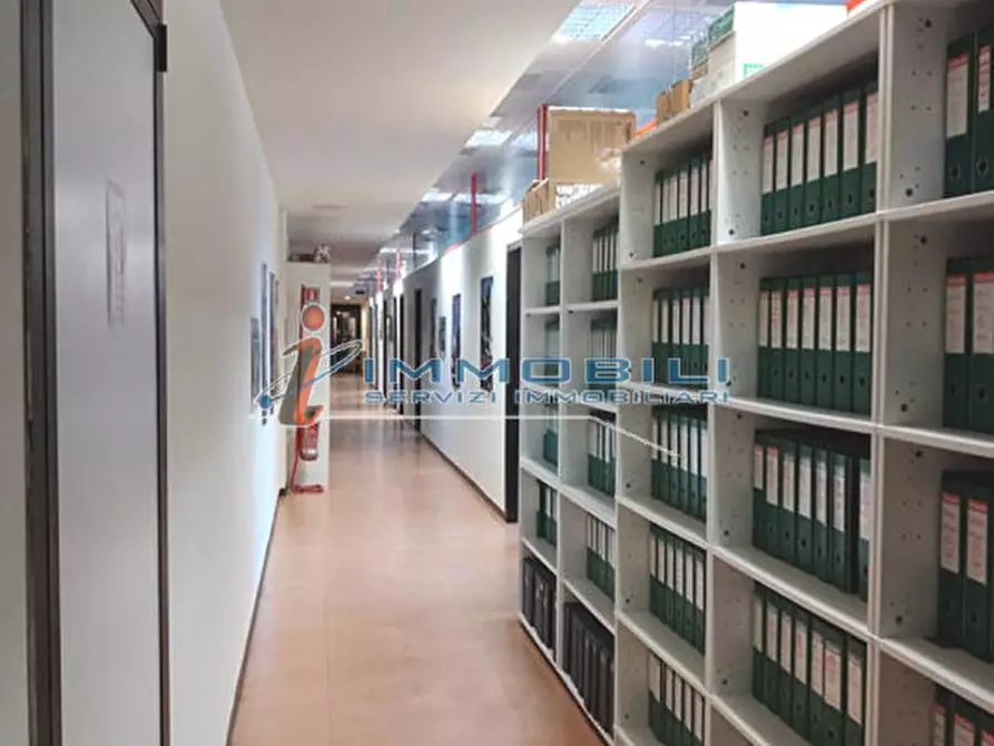 Immagine 4 di Ufficio in affitto  in VIA STEPHENSON GIORGIO a Milano