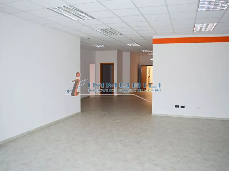Immagine 4 di Ufficio in affitto  in VIA MECENATE a Milano