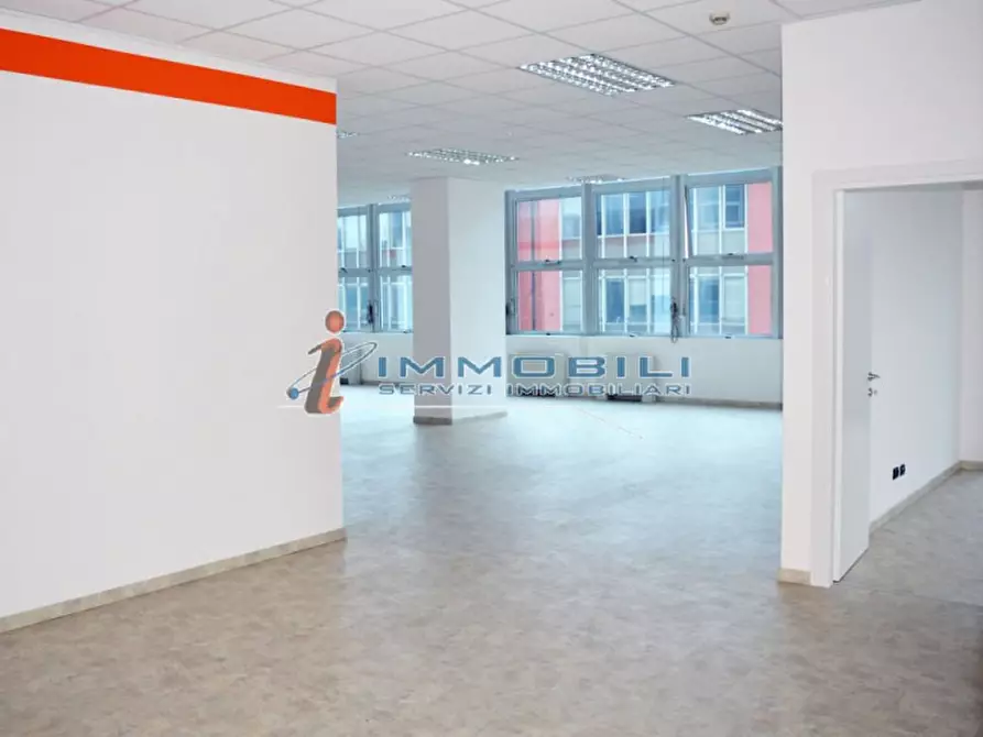Immagine 9 di Ufficio in affitto  in VIA MECENATE a Milano