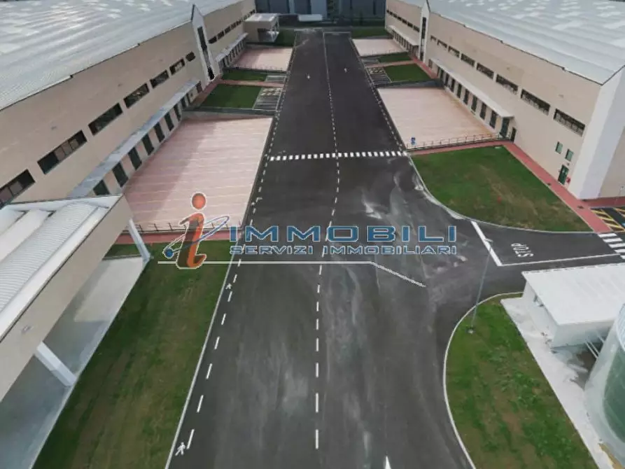 Immagine 6 di Capannone industriale in affitto  in VIA FONTANA a Telgate