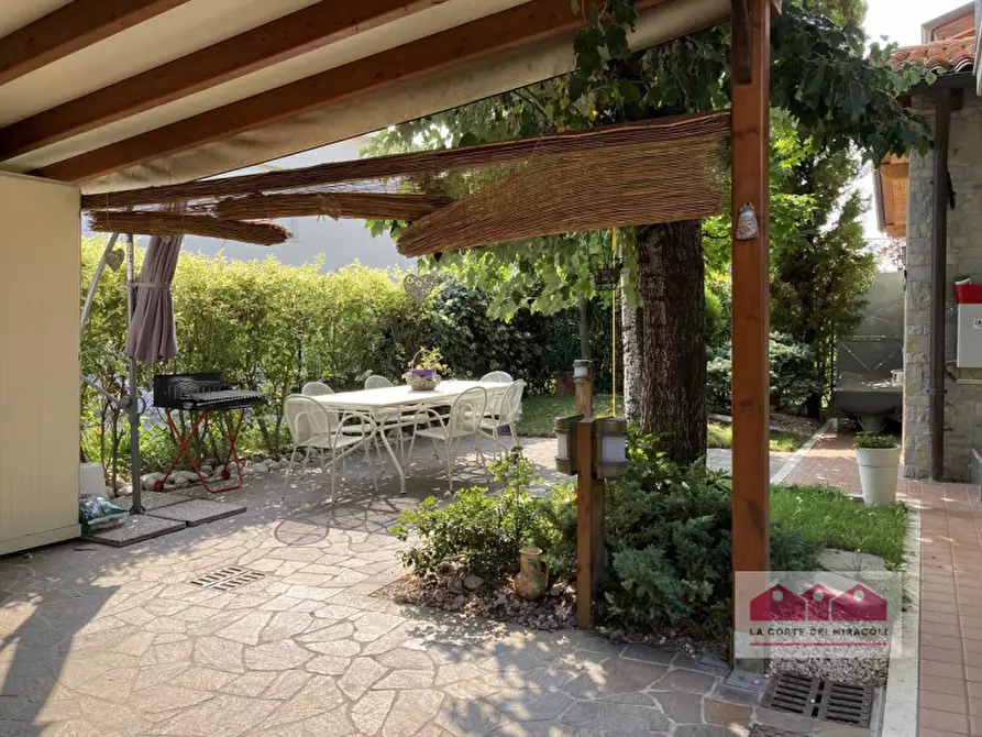 Immagine 5 di Casa bifamiliare in vendita  in via martiri delle foibe a Vicenza