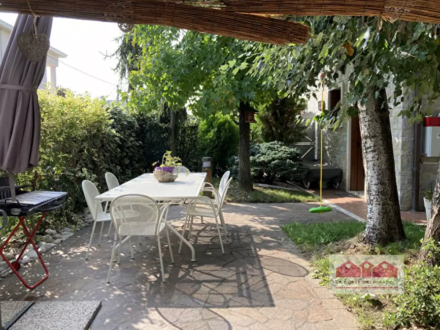 Immagine 6 di Casa bifamiliare in vendita  in via martiri delle foibe a Vicenza