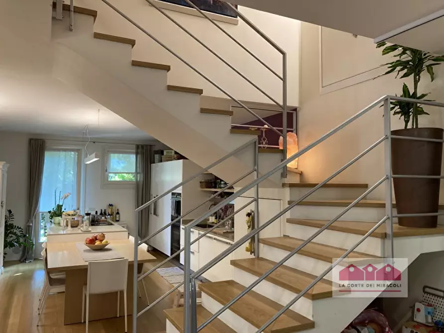 Immagine 13 di Casa bifamiliare in vendita  in via martiri delle foibe a Vicenza