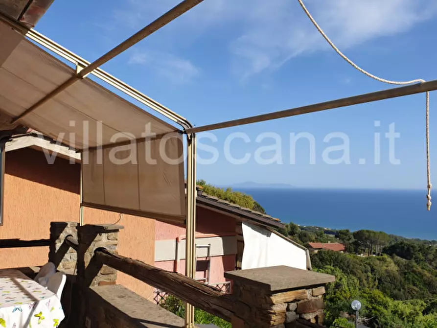 Immagine 2 di Villetta a schiera in vendita  a Castiglione Della Pescaia