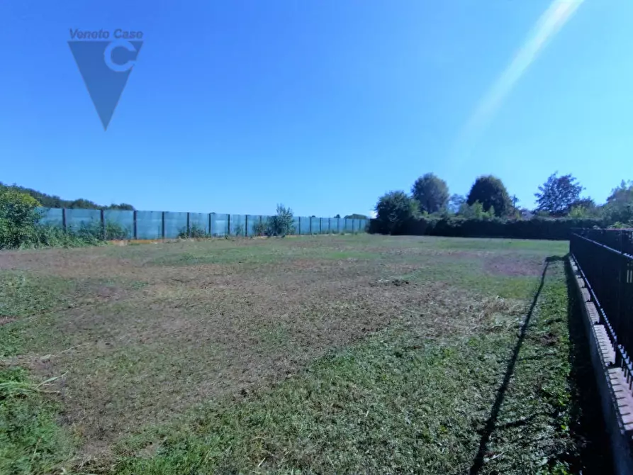 Immagine 5 di Terreno in vendita  a Saonara