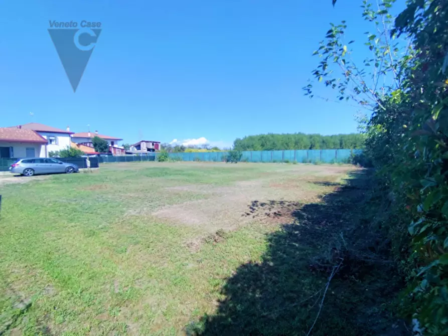 Immagine 6 di Terreno in vendita  a Saonara