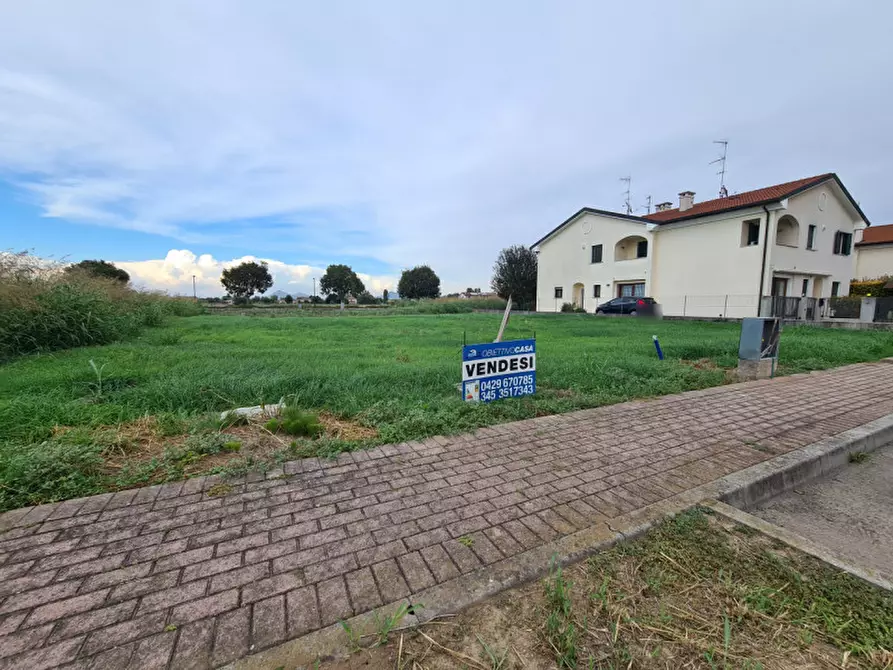 Immagine 5 di Terreno in vendita  in via san Luigi Orione a Borgo Veneto
