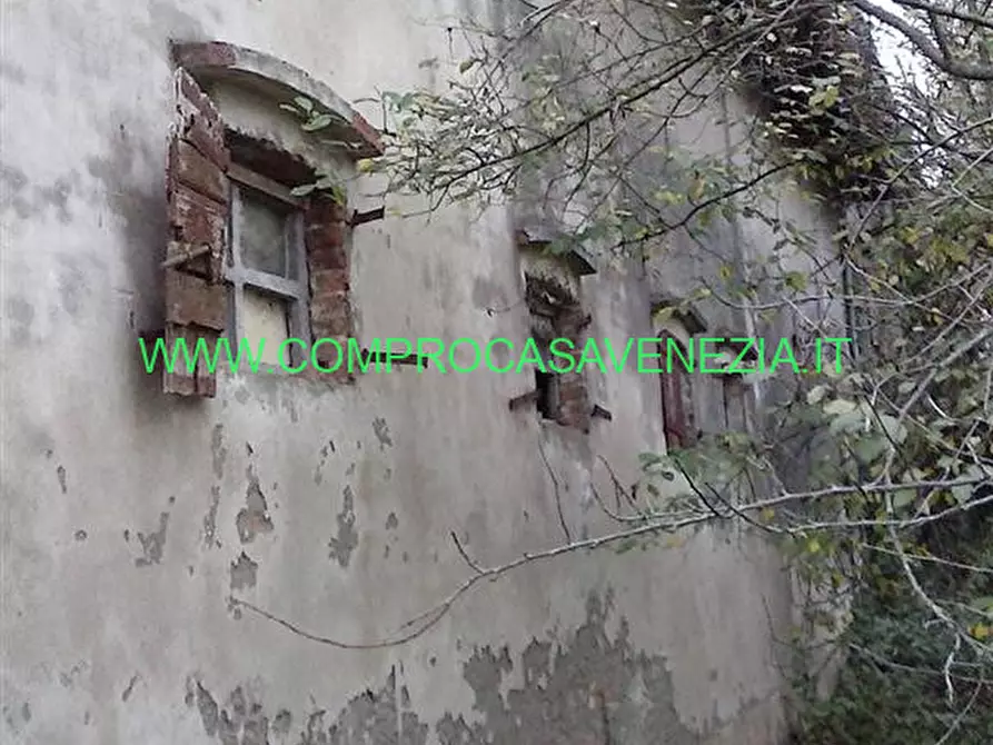 Immagine 9 di Rustico / casale in vendita  in bigone a Casale Sul Sile