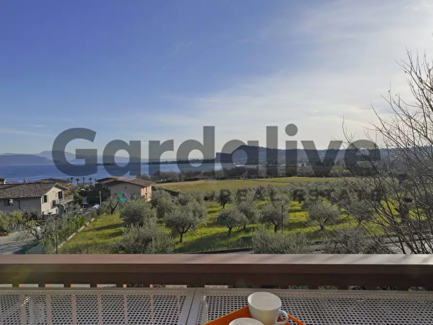 Immagine 3 di Appartamento in vendita  a Manerba Del Garda