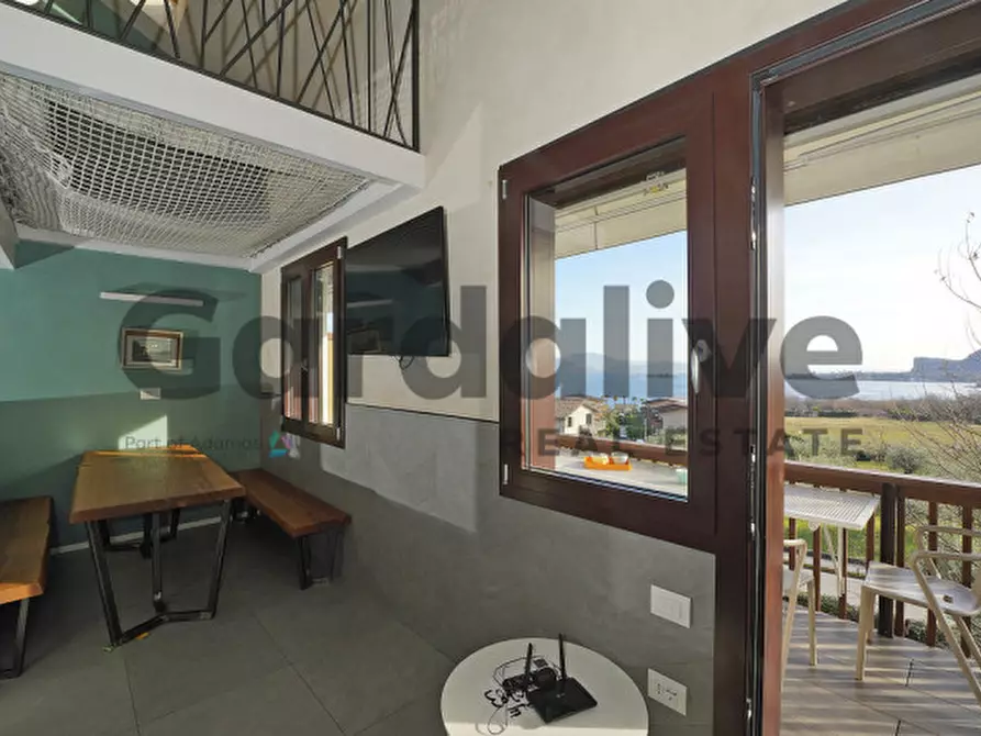 Immagine 8 di Appartamento in vendita  a Manerba Del Garda