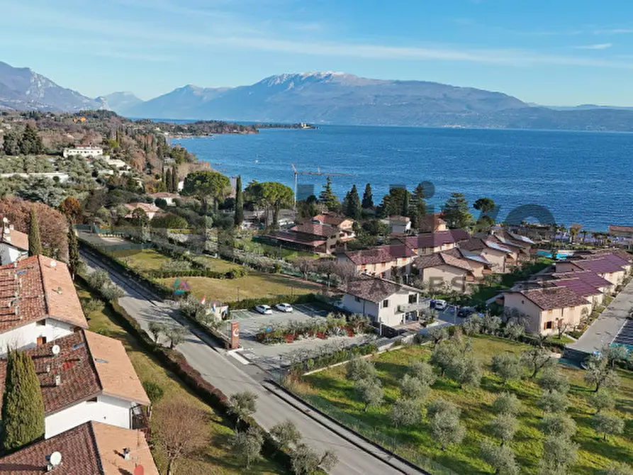 Immagine 27 di Appartamento in vendita  a Manerba Del Garda