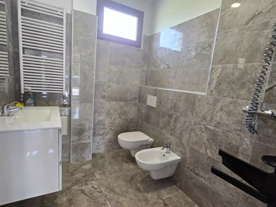 Immagine 25 di Casa indipendente in vendita  in Via Prà a Este