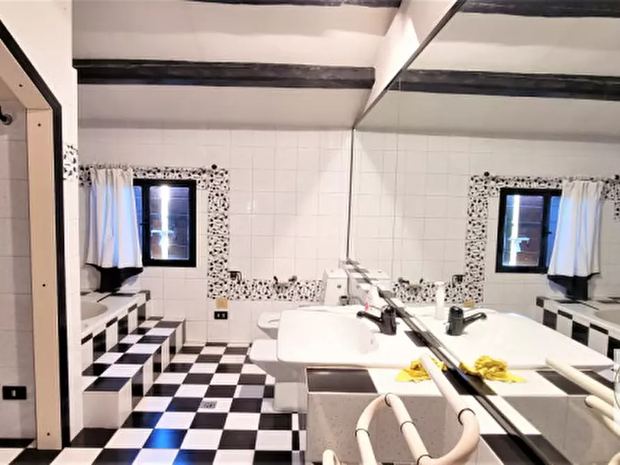 Immagine 29 di Casa indipendente in vendita  in Via Prà a Este