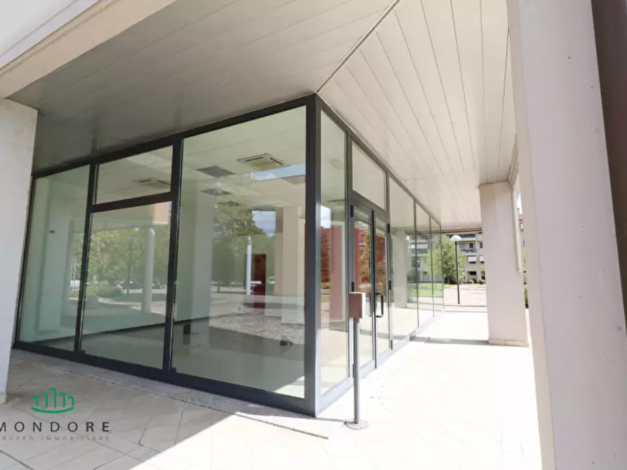 Immagine 27 di Negozio in vendita  in Via quasimodo a Castel Maggiore