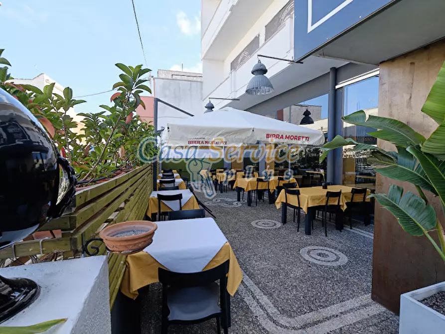 Immagine 9 di Attività commerciale in vendita  in Via Capo a Cutrofiano