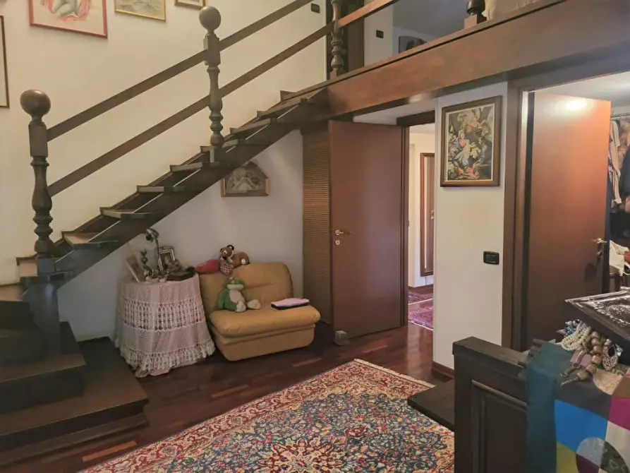 Immagine 2 di Casa bifamiliare in vendita  in Via Monti di Marvaiata a Formello