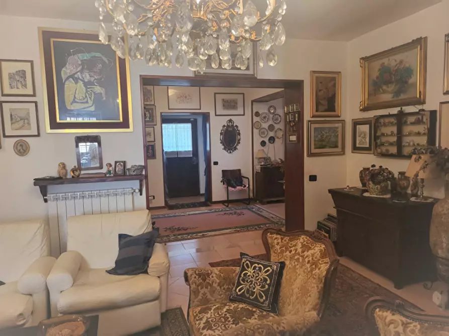 Immagine 9 di Casa bifamiliare in vendita  in Via Monti di Marvaiata a Formello