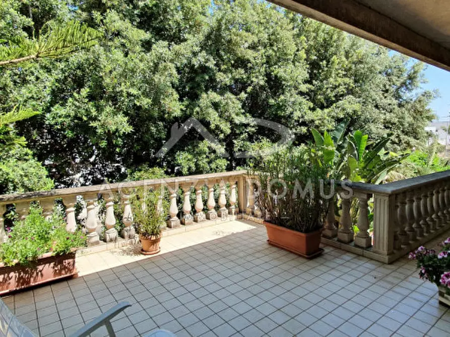 Immagine 4 di Villa in vendita  in Via Giuseppe Mazzini a Racale