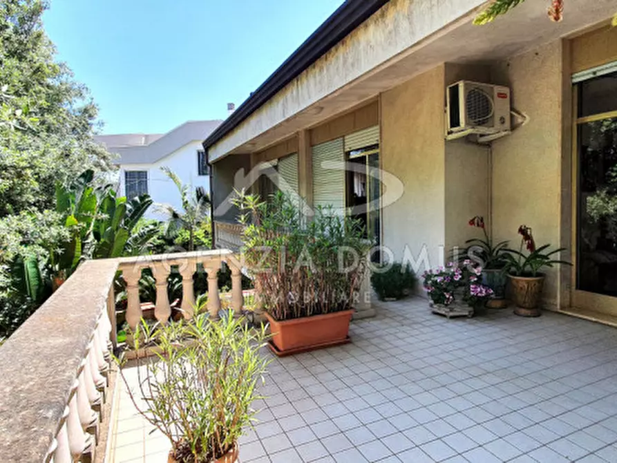 Immagine 5 di Villa in vendita  in Via Giuseppe Mazzini a Racale