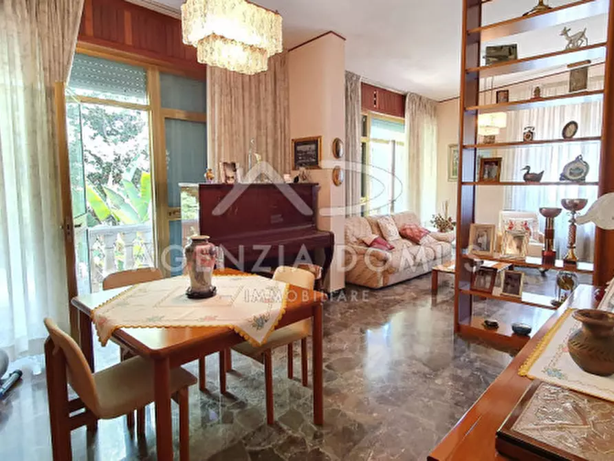 Immagine 12 di Villa in vendita  in Via Giuseppe Mazzini a Racale