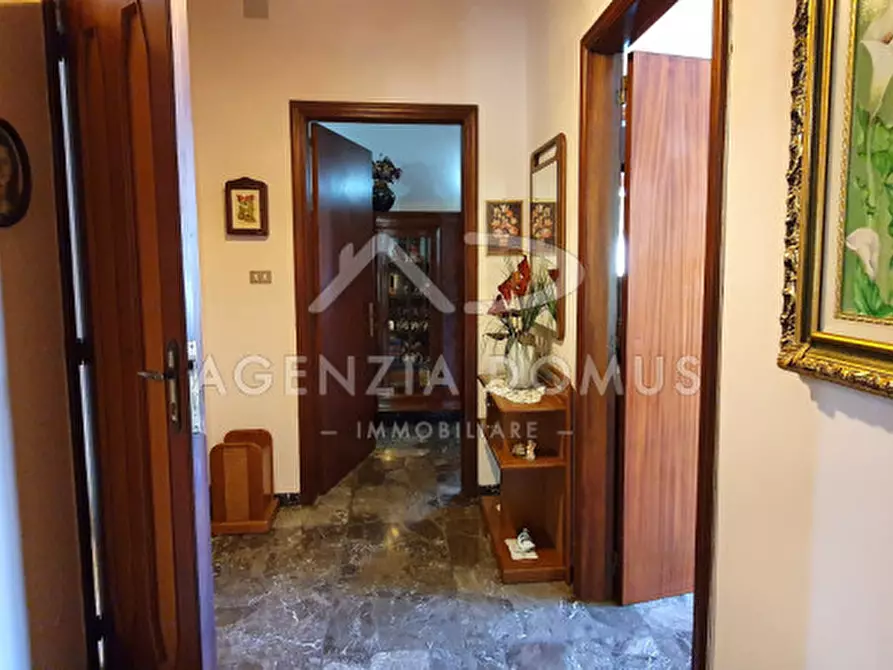 Immagine 18 di Villa in vendita  in Via Giuseppe Mazzini a Racale