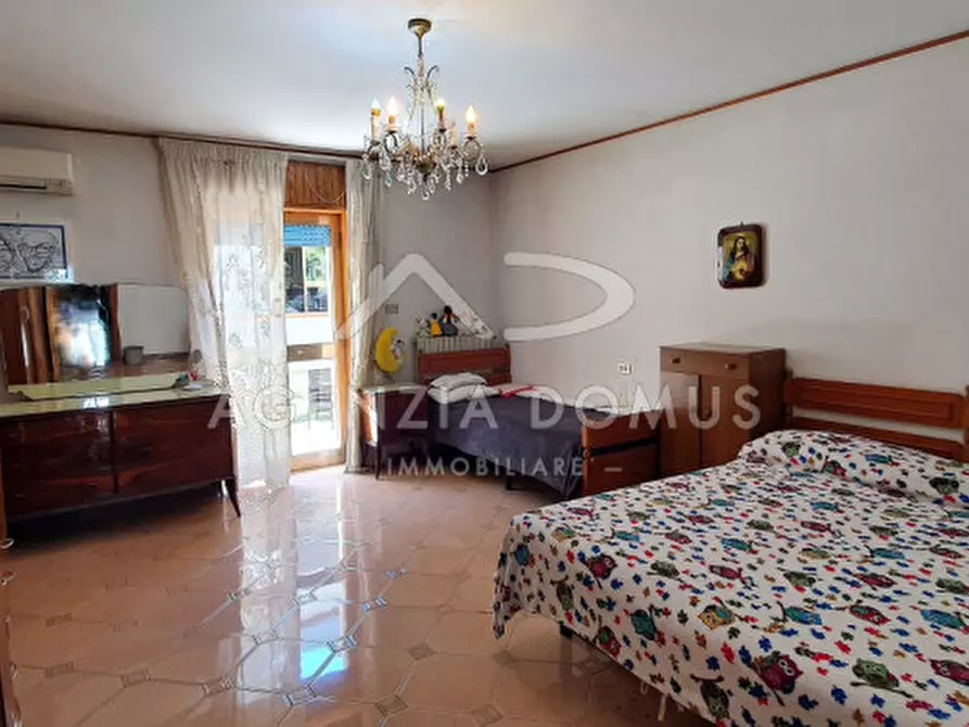 Immagine 34 di Villa in vendita  in Via Giuseppe Mazzini a Racale