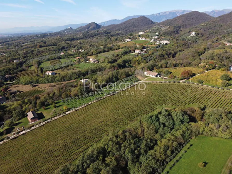 Immagine 11 di Rustico / casale in vendita  in piazza della Pieve a Maser
