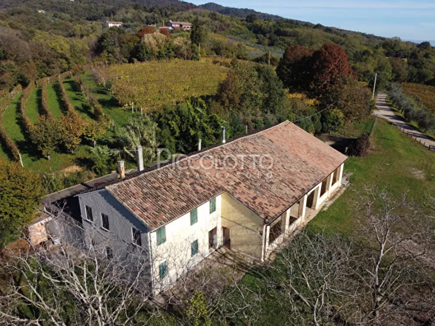 Immagine 14 di Rustico / casale in vendita  in piazza della Pieve a Maser