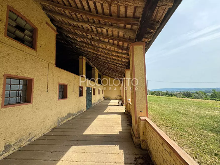 Immagine 17 di Rustico / casale in vendita  in piazza della Pieve a Maser