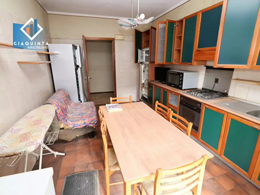 Immagine 14 di Appartamento in vendita  in via Palermo n.193 a Palagonia