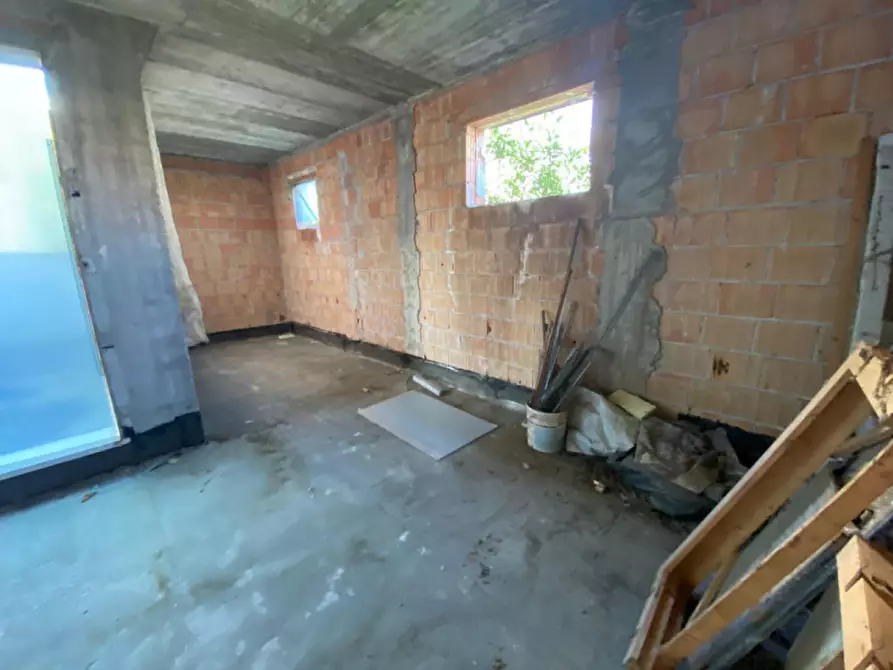 Immagine 14 di Casa bifamiliare in vendita  in VIA ROMA a Salzano