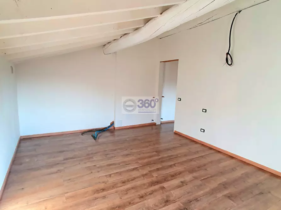 Immagine 2 di Appartamento in vendita  in Via Villa Folonari a Cellatica