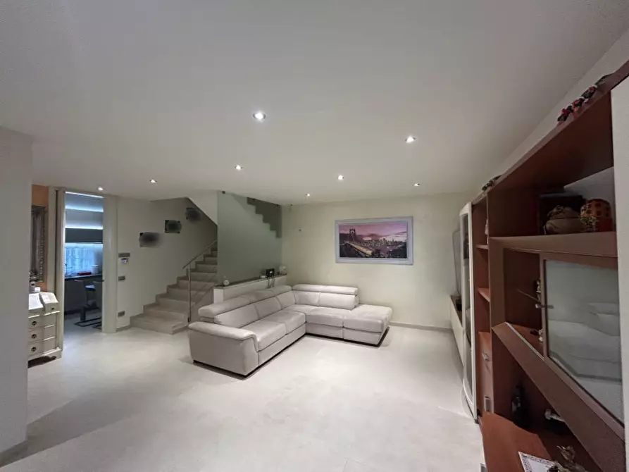 Immagine 3 di Casa bifamiliare in vendita  in Via P. Bottazzo a Mestrino