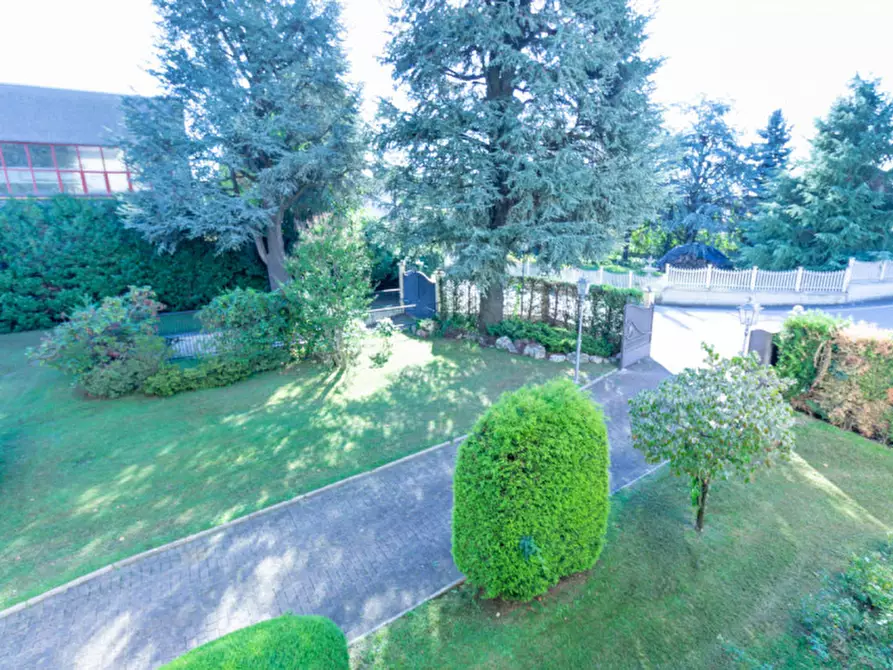 Immagine 12 di Appartamento in vendita  in via Torino 163 a Rivarolo Canavese