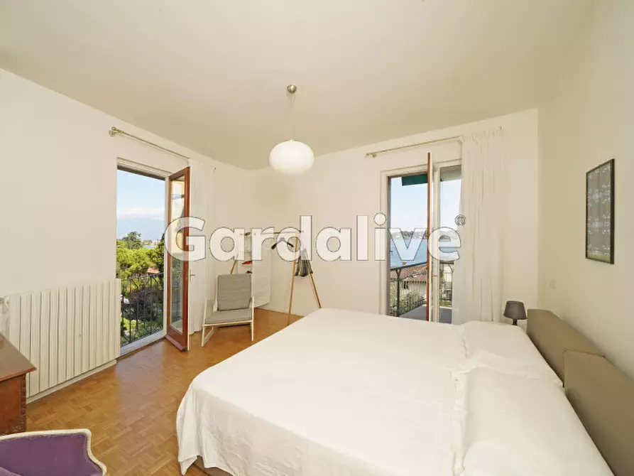 Immagine 11 di Appartamento in vendita  in Viale Angelo Landi 9 a Salò