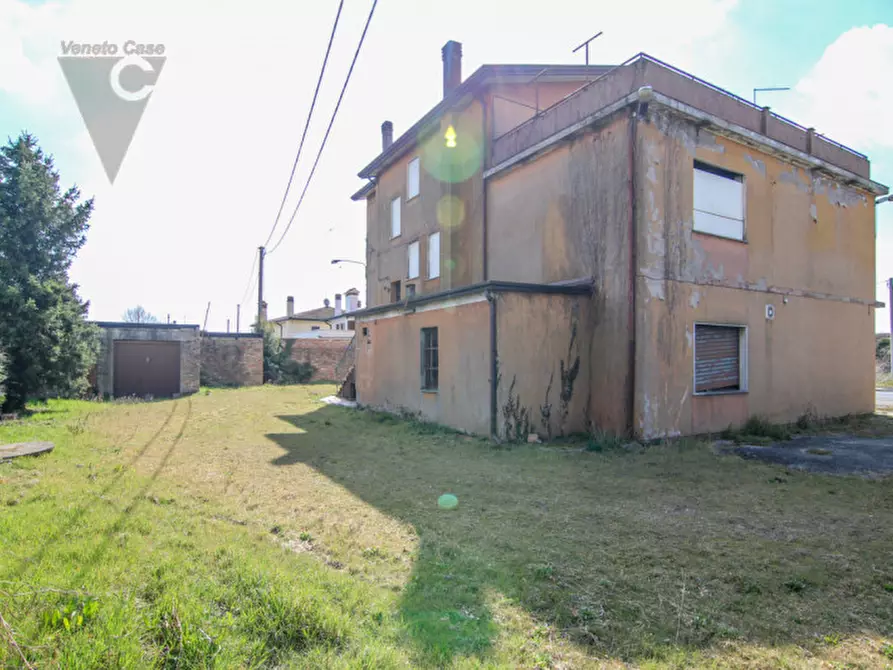 Immagine 5 di Palazzo in vendita  a Sant'angelo Di Piove Di Sacco