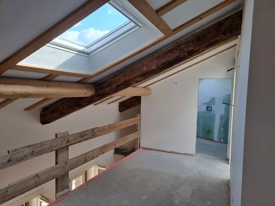 Immagine 4 di Appartamento in vendita  a Vicenza