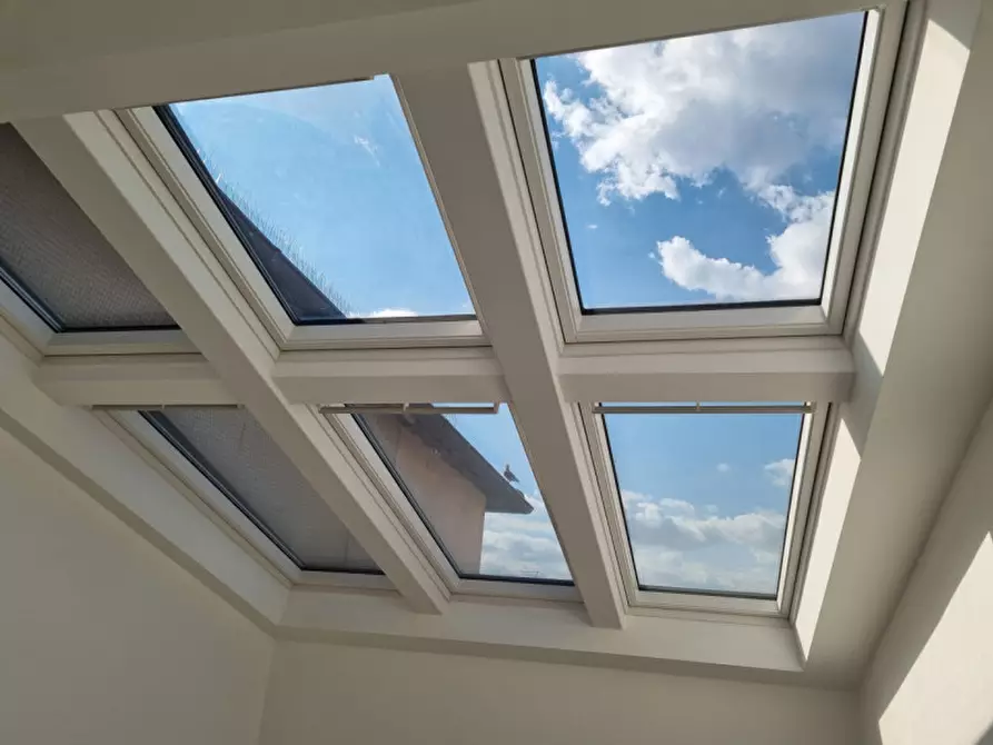 Immagine 6 di Appartamento in vendita  a Vicenza